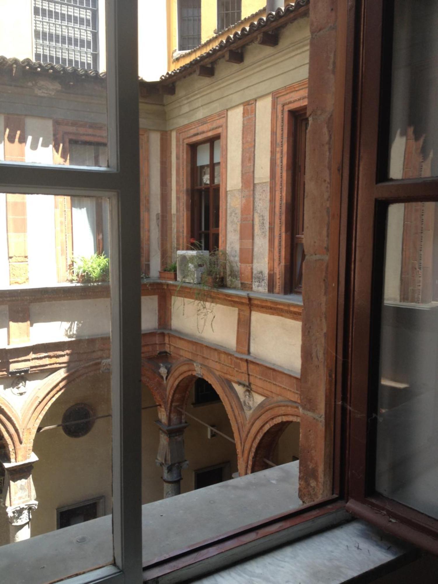 Free 30 Minutes Preemptive Cognitive Disconnect Therapy Price Location Real Duomo Palace Mini Suite מילאנו מראה חיצוני תמונה